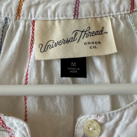 EUC Universal Thread Embroidered Cotton Tank - Picture 4 of 8